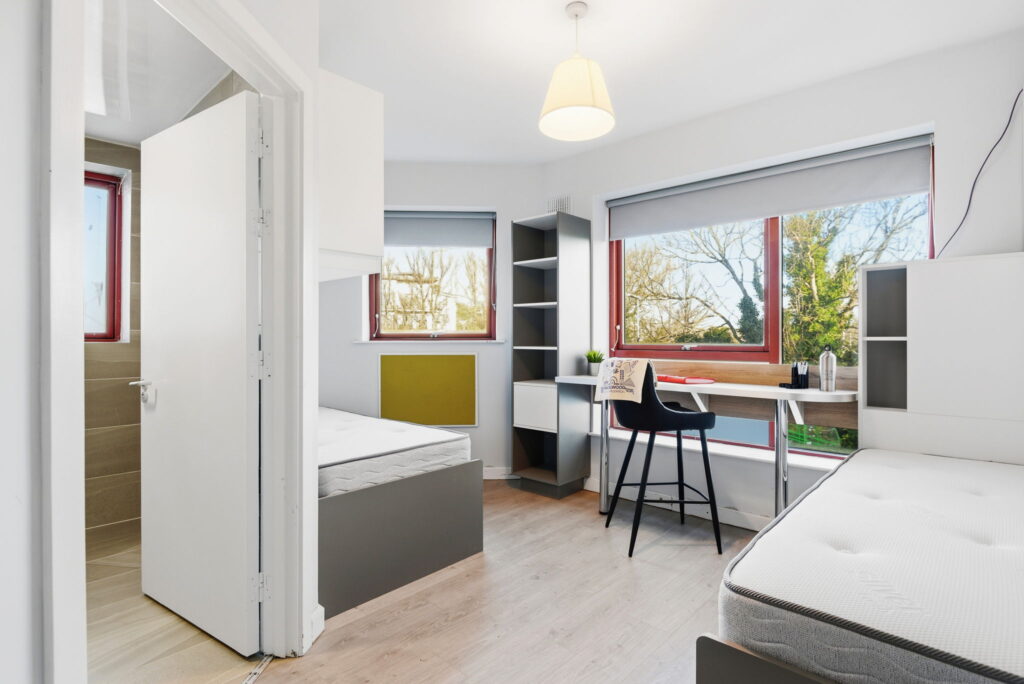 Premium Twin Ensuite